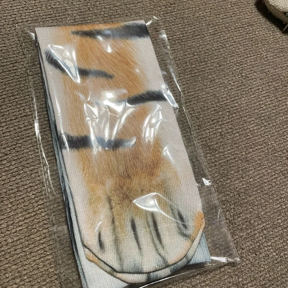 Animal 3D Tiger Cat Paws Socks, NWT